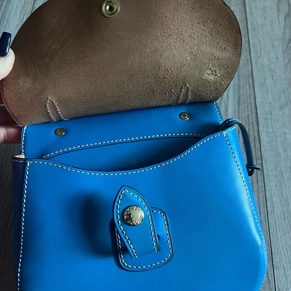 dooney and bourke blue crossbody bag